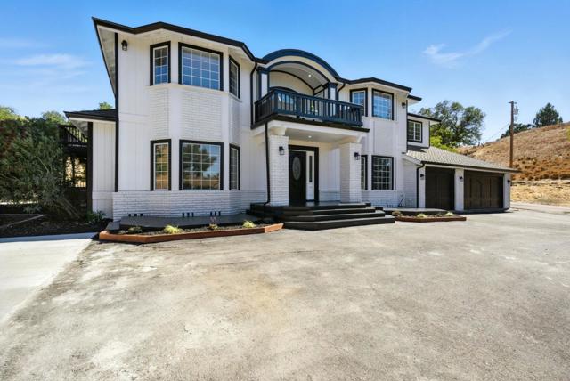 6650 Johnston Road, Pleasanton CA: https://media.crmls.org/mediaz/ae87bfe8-305c-4b7a-95b1-8c7736d544b6.jpg