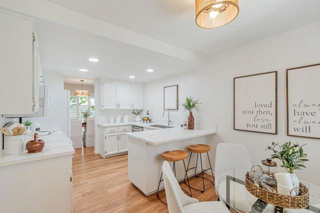 93 Little Bear Way, San Jose CA: https://media.crmls.org/mediaz/ae882189-bd4d-4b45-a476-cdb3584564af.jpg