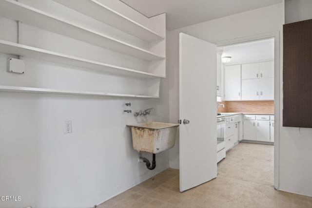 Detail Gallery Image 17 of 26 For 722 W Robert Ave, Oxnard,  CA 93030 - 3 Beds | 1/1 Baths