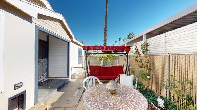 234 Lei Drive, Palm Springs CA: https://media.crmls.org/mediaz/ae8a376c-9928-430b-b2de-f7ca9abf3f3b.jpg