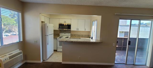 1395 Caminito Gabaldon, San Diego, California 92108, 1 Bedroom Bedrooms, ,1 BathroomBathrooms,Condominium,For Sale,Caminito Gabaldon,250019899SD