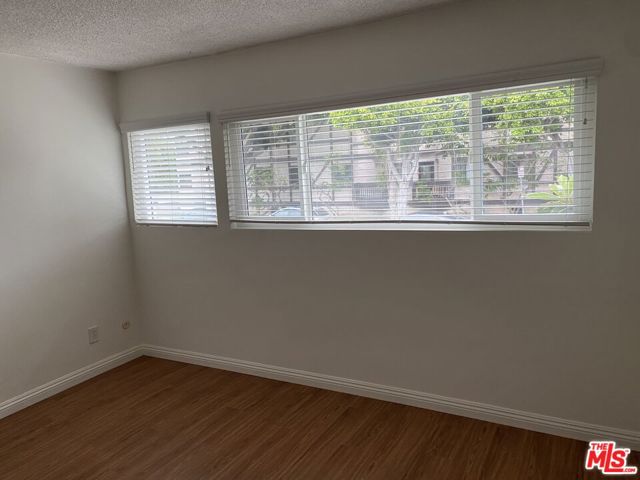 4244 Duquesne Avenue, Culver City CA: https://media.crmls.org/mediaz/ae8ac875-92fe-4a88-913f-5afaf4766d5a.jpg