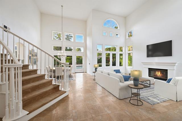 Image 4 of 53 For 516 Camino Bailen