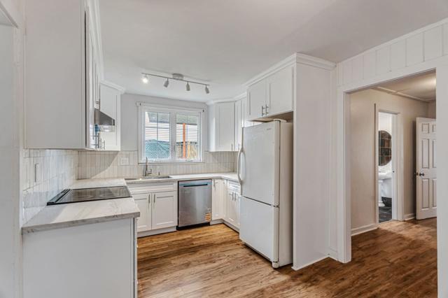 4045 Cory Street, Soquel CA: https://media.crmls.org/mediaz/ae8c7cee-958b-4399-ac0b-6689ab8f7280.jpg