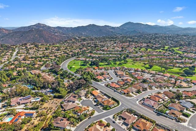 12687 Senda Acantilada, San Diego CA: https://media.crmls.org/mediaz/ae8ebf5d-46a5-48b9-b6f6-287e9d3b6b86.jpg