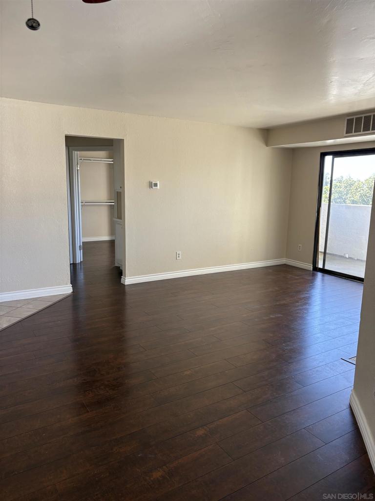 9730 Mesa Springs - photo 15