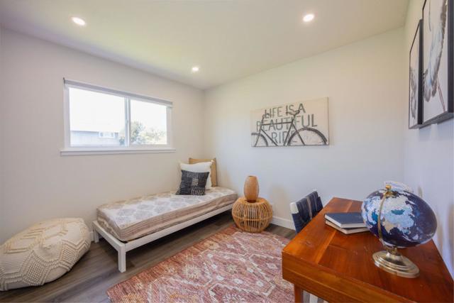 1026 Suzanne Court, Half Moon Bay CA: https://media.crmls.org/mediaz/ae900c92-e799-4e46-b5e6-b3ab22372a1f.jpg