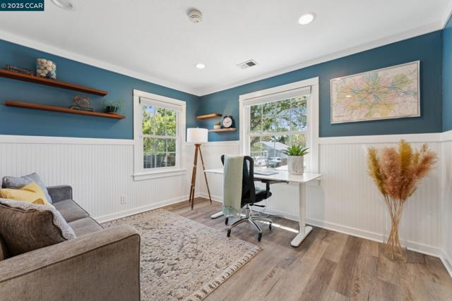 347 Valley View Rd, Pleasant Hill CA: https://media.crmls.org/mediaz/ae901435-b567-4ef8-97de-7afa4350c3ad.jpg