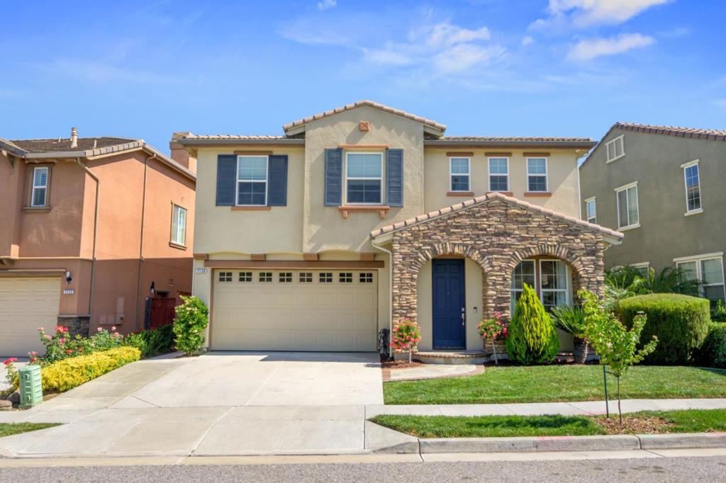 7128 Cerro Crest Drive