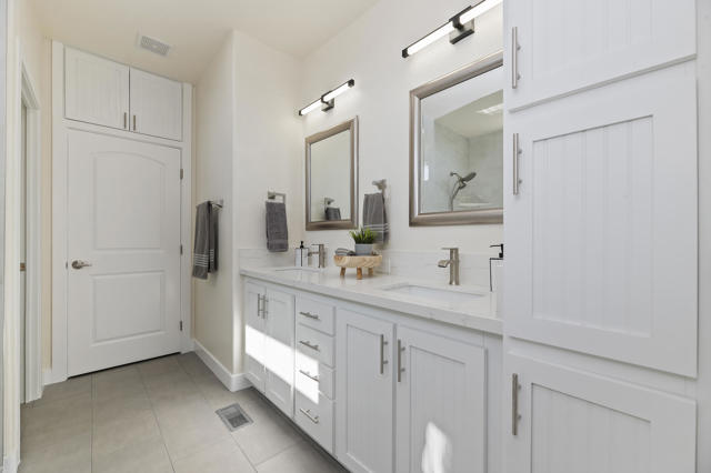 73363 Desert Greens Dr N, Palm Desert CA: https://media.crmls.org/mediaz/ae92dc71-d236-43a2-8d61-07cfcb1635b1.jpg