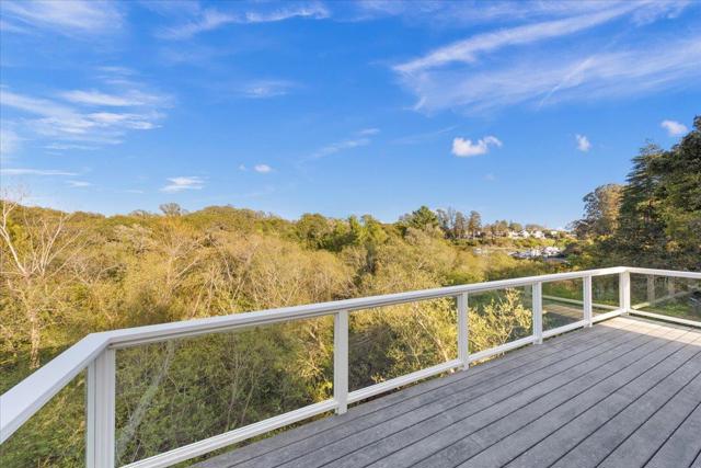 304 Harbor Drive, Santa Cruz CA: https://media.crmls.org/mediaz/ae95b767-d58c-4b55-a3d6-8a313685936e.jpg