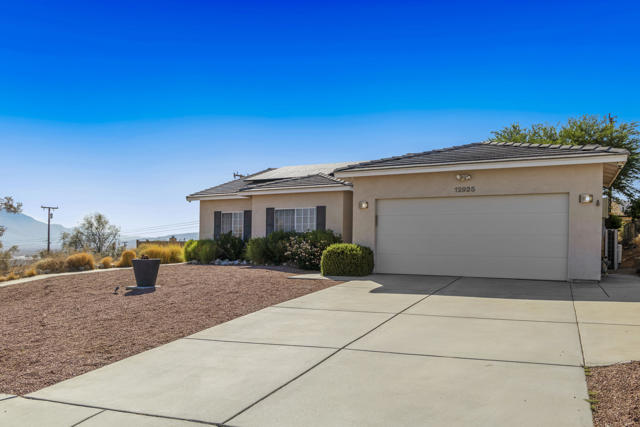 12925 Hidalgo Street, Desert Hot Springs CA: https://media.crmls.org/mediaz/ae97e393-93ff-4071-801e-c3e916bdbe82.jpg