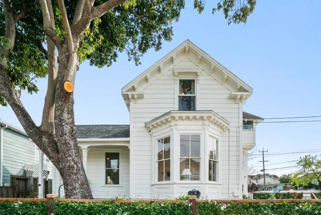 126 Cedar Street, Santa Cruz CA: https://media.crmls.org/mediaz/ae989071-73f2-43ce-a0af-24727c186412.jpg