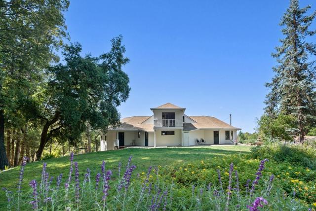 335 Wild Iris Lane, Santa Cruz CA: https://media.crmls.org/mediaz/ae98cd4a-c1ba-4ea6-96e7-a3cfbbb190b1.jpg
