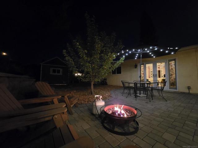 9684 LUTHERAN WAY, Santee CA: https://media.crmls.org/mediaz/ae98e08f-cfaf-4bf2-90fc-f7b9687a0429.jpg