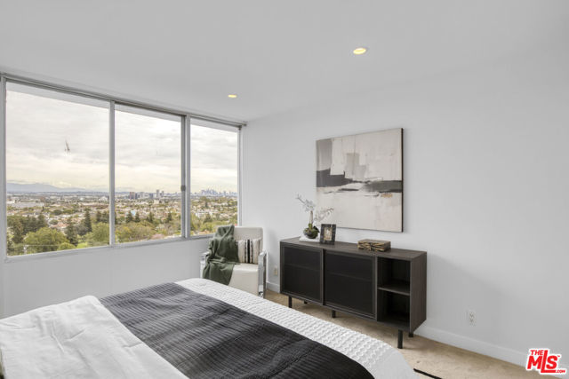 2170 Century Parkway, Los Angeles CA: https://media.crmls.org/mediaz/ae9b2c12-7a32-424f-9dbc-89f35786aebb.jpg