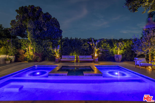7442 Capps Avenue, Los Angeles CA: https://media.crmls.org/mediaz/ae9d75f6-b5ce-42b4-896d-399018549851.jpg