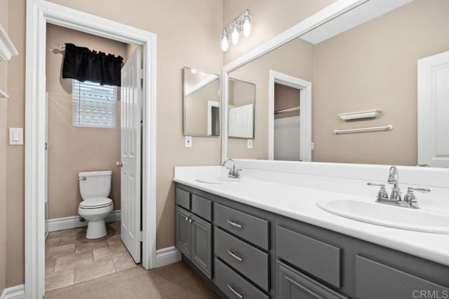 Detail Gallery Image 29 of 56 For 1122 via Vera Cruz, San Marcos,  CA 92078 - 5 Beds | 3 Baths