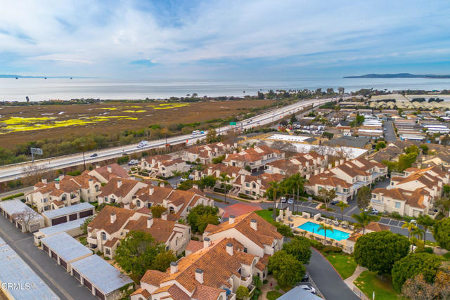 Detail Gallery Image 1 of 35 For 1240 Franciscan Ct #3,  Carpinteria,  CA 93013 - 2 Beds | 2 Baths