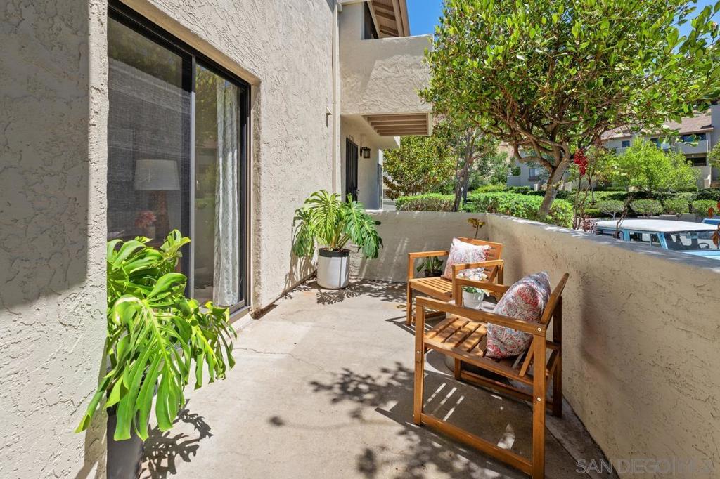 2726 Ariane Dr - photo 4