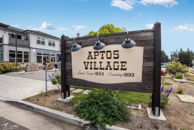 900 Mesa Grande Road, Aptos CA: https://media.crmls.org/mediaz/aea161f1-a725-44e7-826a-130981931fcf.jpg