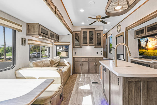 69411 R Ramon Rd #98, Cathedral City CA: https://media.crmls.org/mediaz/aea1c144-52d7-4e9f-90df-8c630290714b.jpg