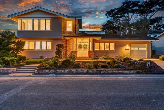 1037 Shell Avenue, Pacific Grove CA: https://media.crmls.org/mediaz/aea26d72-c3df-4570-8e6c-5509134eaa90.jpg