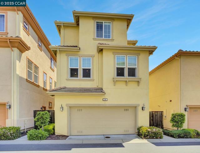 244 Selby Ln, Livermore CA: https://media.crmls.org/mediaz/aea3a86b-8f1d-4214-8e94-b58790c15f0a.jpg