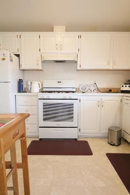 1220 Tasman Drive, Sunnyvale CA: https://media.crmls.org/mediaz/aea3dffd-e7f2-4e5a-993d-962dcd46d9bc.jpg