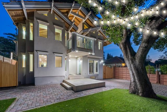 148 Kingsley Avenue, Palo Alto CA: https://media.crmls.org/mediaz/aea4b9e6-2c3a-4bdb-bc17-a5301faa3062.jpg