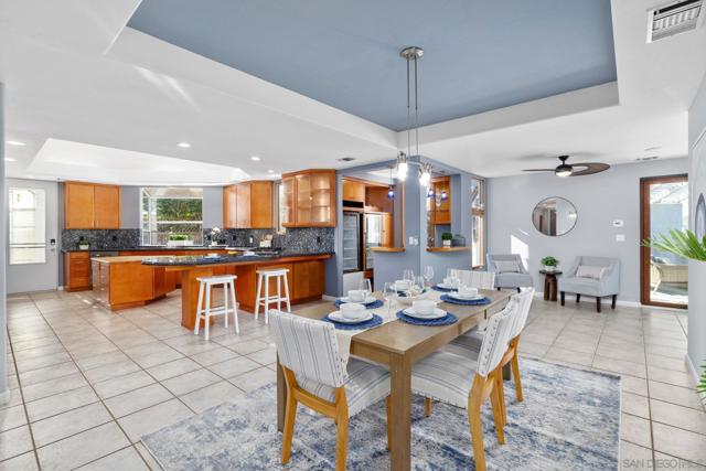 16334 Woodson View Rd, Poway CA: https://media.crmls.org/mediaz/aea51981-5722-49aa-8f7f-e6cc0592bccb.jpg
