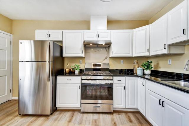 324 Holloway Avenue, San Francisco CA: https://media.crmls.org/mediaz/aea7dc58-8833-44d9-8668-f118828c3052.jpg