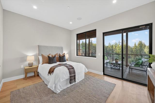 230 Fern Rock Way, Boulder Creek CA: https://media.crmls.org/mediaz/aea8d94e-d4c2-4b44-a2f3-84c68b21bc3c.jpg