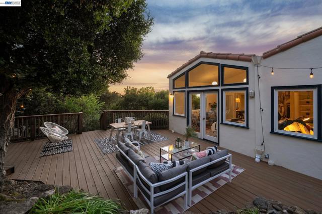 Image 49 of 60 For 491 Vincente Avenue