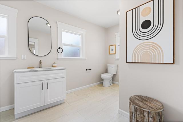 551 53rd Street, Oakland CA: https://media.crmls.org/mediaz/aea99ef0-417c-4f01-8763-a6456312e223.jpg