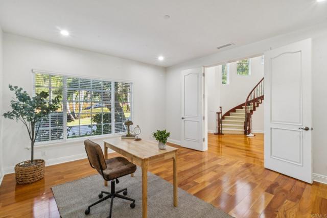 Detail Gallery Image 21 of 48 For 2535 San Clemente Ave, Vista,  CA 92084 - 4 Beds | 4 Baths