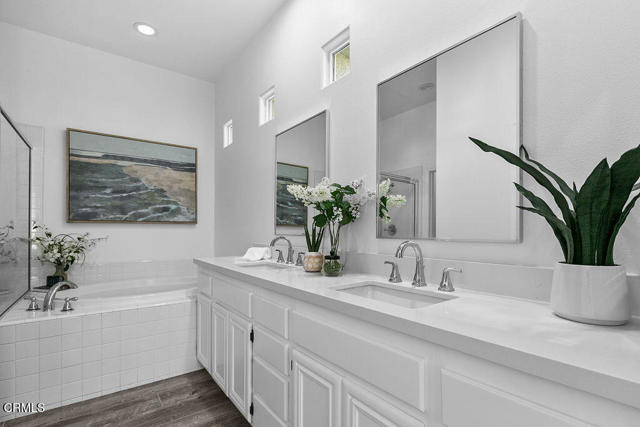 Detail Gallery Image 26 of 52 For 3412 Rockhampton Dr, Camarillo,  CA 93012 - 3 Beds | 3/1 Baths