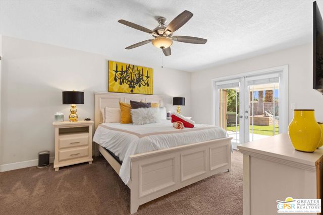 1186 S San Joaquin Drive, Palm Springs CA: https://media.crmls.org/mediaz/aeac8d78-d367-40cf-a38d-fd04d7c02e2a.jpg
