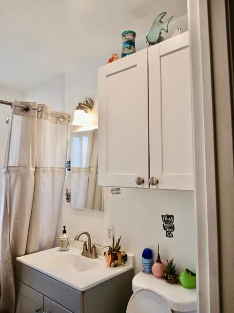 1085 N 4th Street, San Jose CA: https://media.crmls.org/mediaz/aead2929-41d5-4245-8ece-cbaa449ad499.jpg