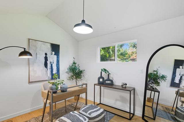 1463 Greenwood Avenue, San Carlos CA: https://media.crmls.org/mediaz/aeb1f8af-a510-431b-8151-1cbc22918aca.jpg