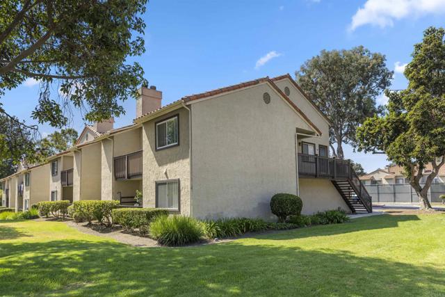 Detail Gallery Image 1 of 1 For 7702 Caminito Tingo #204,  Carlsbad,  CA 92009 - 2 Beds | 2 Baths