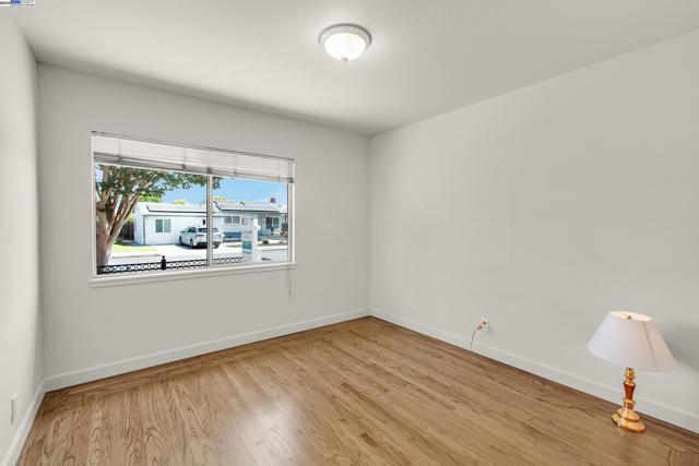 26623 ELDRIDGE AVE, Hayward CA: https://media.crmls.org/mediaz/aeb2ad84-6afa-4bcb-8c9d-602308532406.jpg