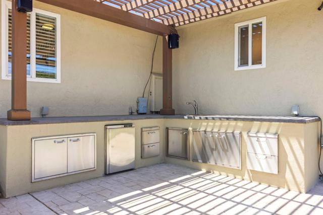 313 Del Rosa Way, San Mateo CA: https://media.crmls.org/mediaz/aeb36245-4140-4ea3-bd02-38a796862f2f.jpg