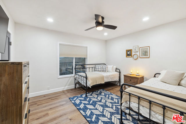 821 S Cloverdale Avenue, Los Angeles CA: https://media.crmls.org/mediaz/aeb43877-77b9-4af0-9fd2-9388d643ba7a.jpg