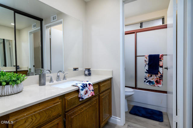 Detail Gallery Image 19 of 38 For 37109 Village 37, Camarillo,  CA 93012 - 2 Beds | 2 Baths