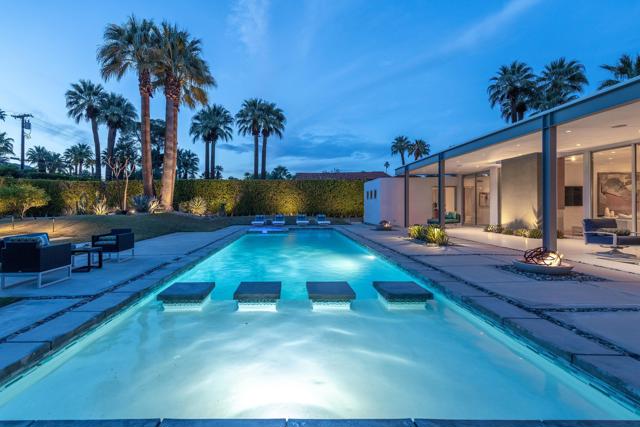 633 N Belardo Road, Palm Springs CA: https://media.crmls.org/mediaz/aeb65b4a-874d-48f5-81b3-f2842f0098be.jpg