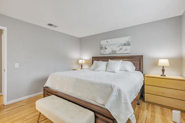 758 Pearlwood Way, San Jose CA: https://media.crmls.org/mediaz/aeb6f577-d461-4734-a110-cbe4f57d6ea0.jpg