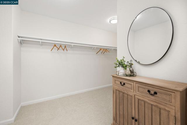 122 Cortona Dr, San Ramon CA: https://media.crmls.org/mediaz/aeb7e197-b22f-4ea9-8baa-3904844b6417.jpg