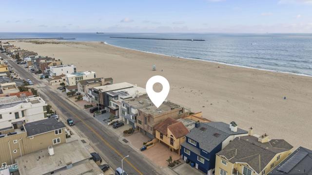 3629 Ocean Drive, Oxnard CA: https://media.crmls.org/mediaz/aeb85dcb-9ceb-408c-9ded-d37902023140.jpg