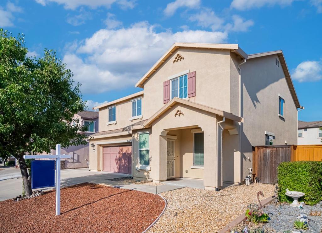 9748 Collie Way
